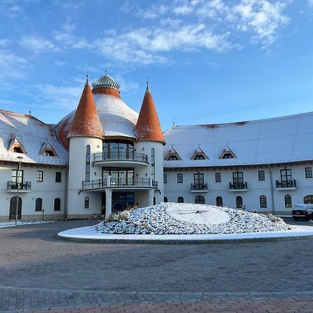 Hungarikum Hotel Lakitelek Exterior photo